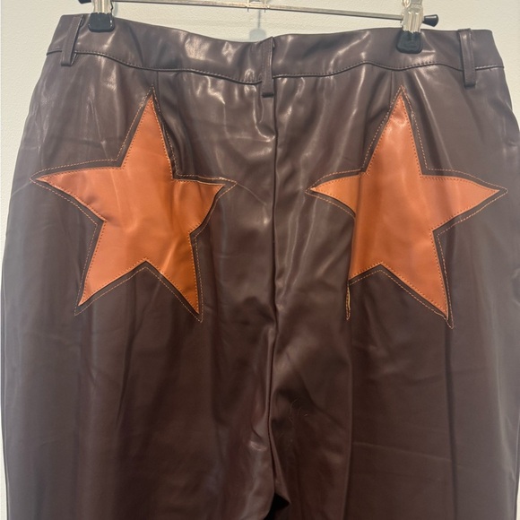 NWTS Nasty Gal brown vegan leather flare pants with stars on back size 10 NWTS - Picture 8 of 8